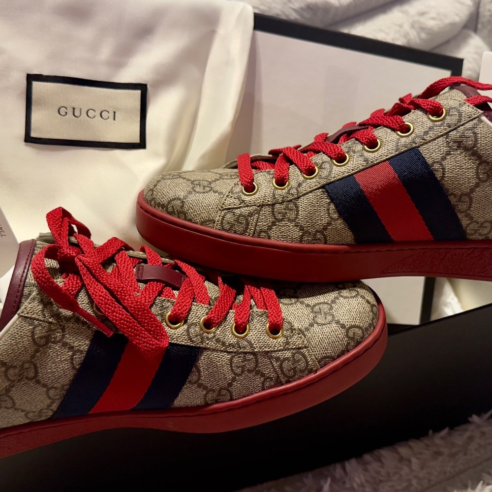 Gucci Beige and Red Monogram Shoes